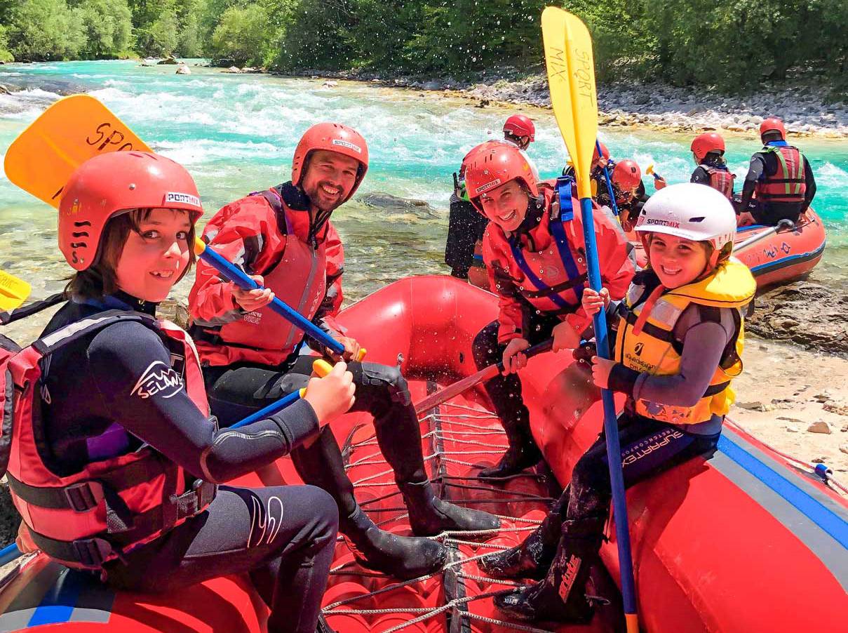 kako-pripraviti-otroke-na-rafting